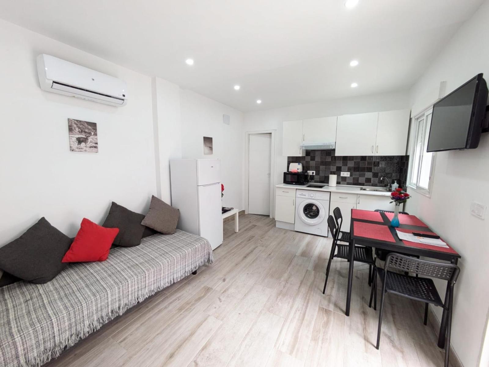 Madrid Apartaments Buitenkant foto